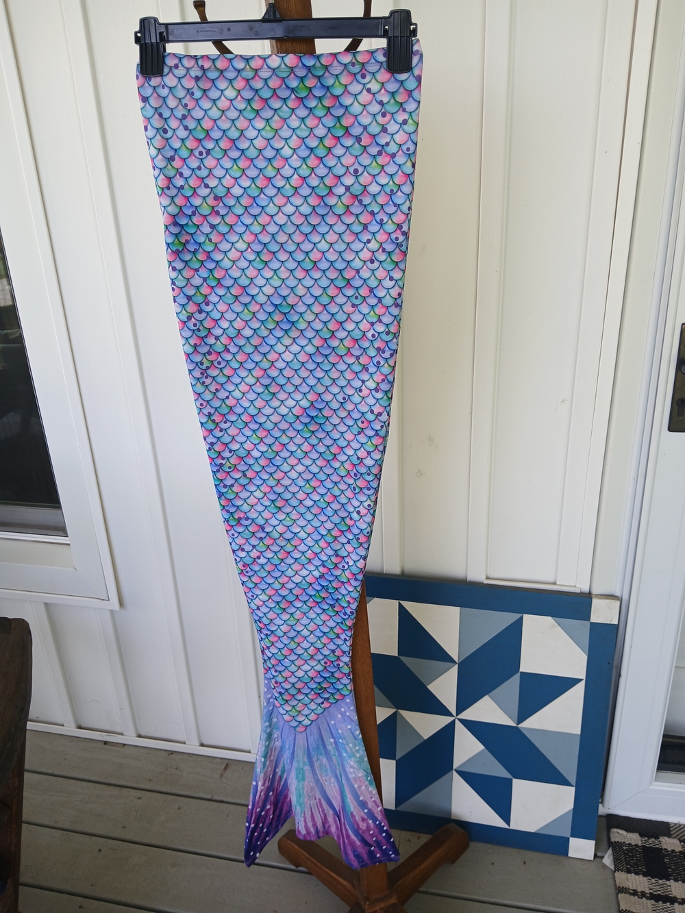 Mermaid Tail Swim Blanket - Purple Pink Blue Scales